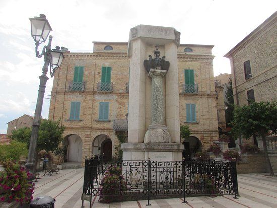 Monumento ai Caduti